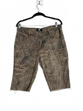 Camouflage Print Denim Shorts-Large Size 12